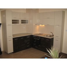 Maritsa fitted kitchen